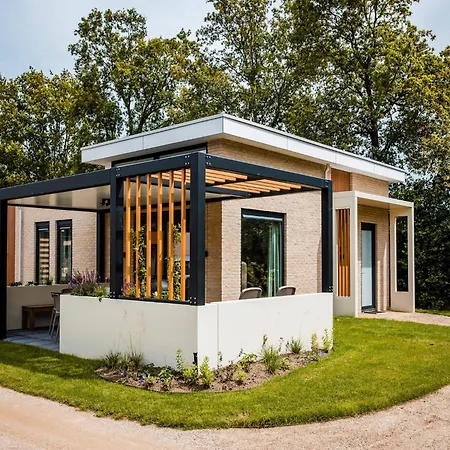 Nature & Comfort In Voorthuizen, Cleaning Included * Voorthuizen